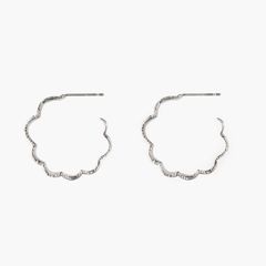 【即日発送可】ミモザピアス(M)(シルバー)