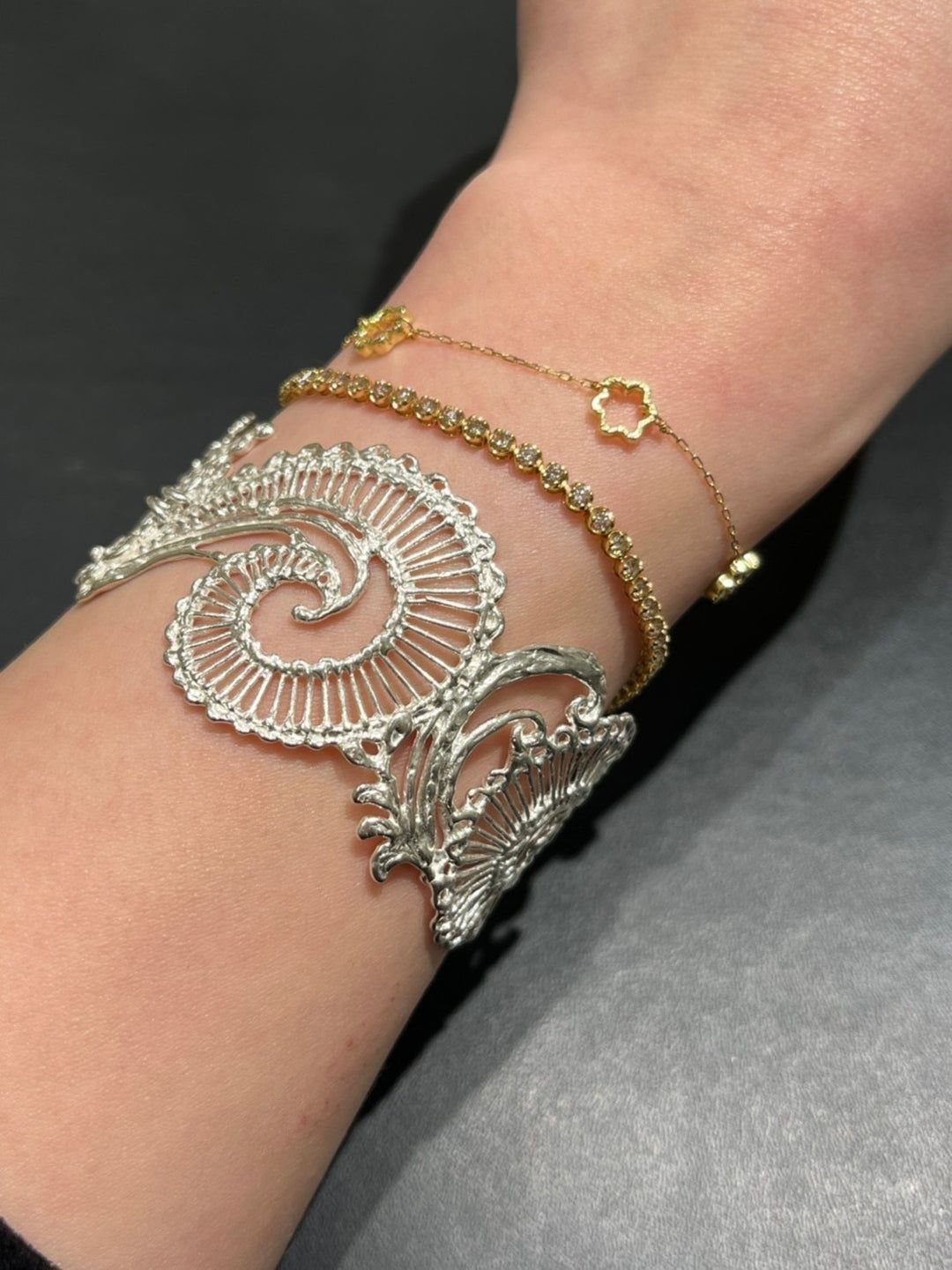 【フェア限定】カリグラフィ バングル(シルバー) ＊廃番商品＊現品限り