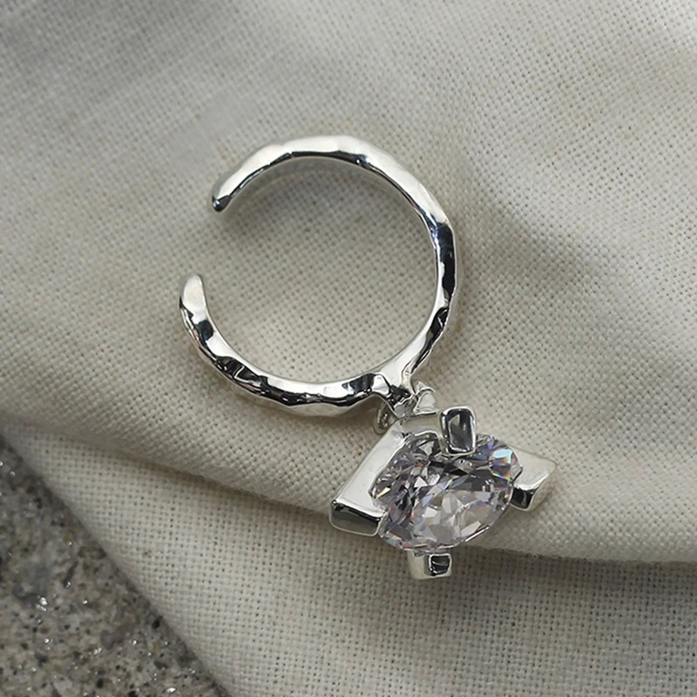 【受注商品】e.m. /イヤカフ/ 1902-ER26 /片耳用