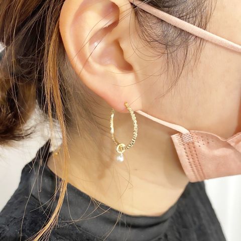 大人気!パールピアス【KAORU】
