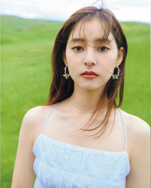 新木優子さん着用/トロピカル