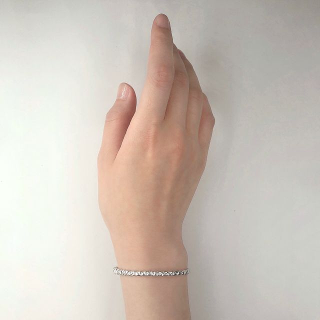 【即日発送可】クロッシング バングル (シルバー)＊廃番商品