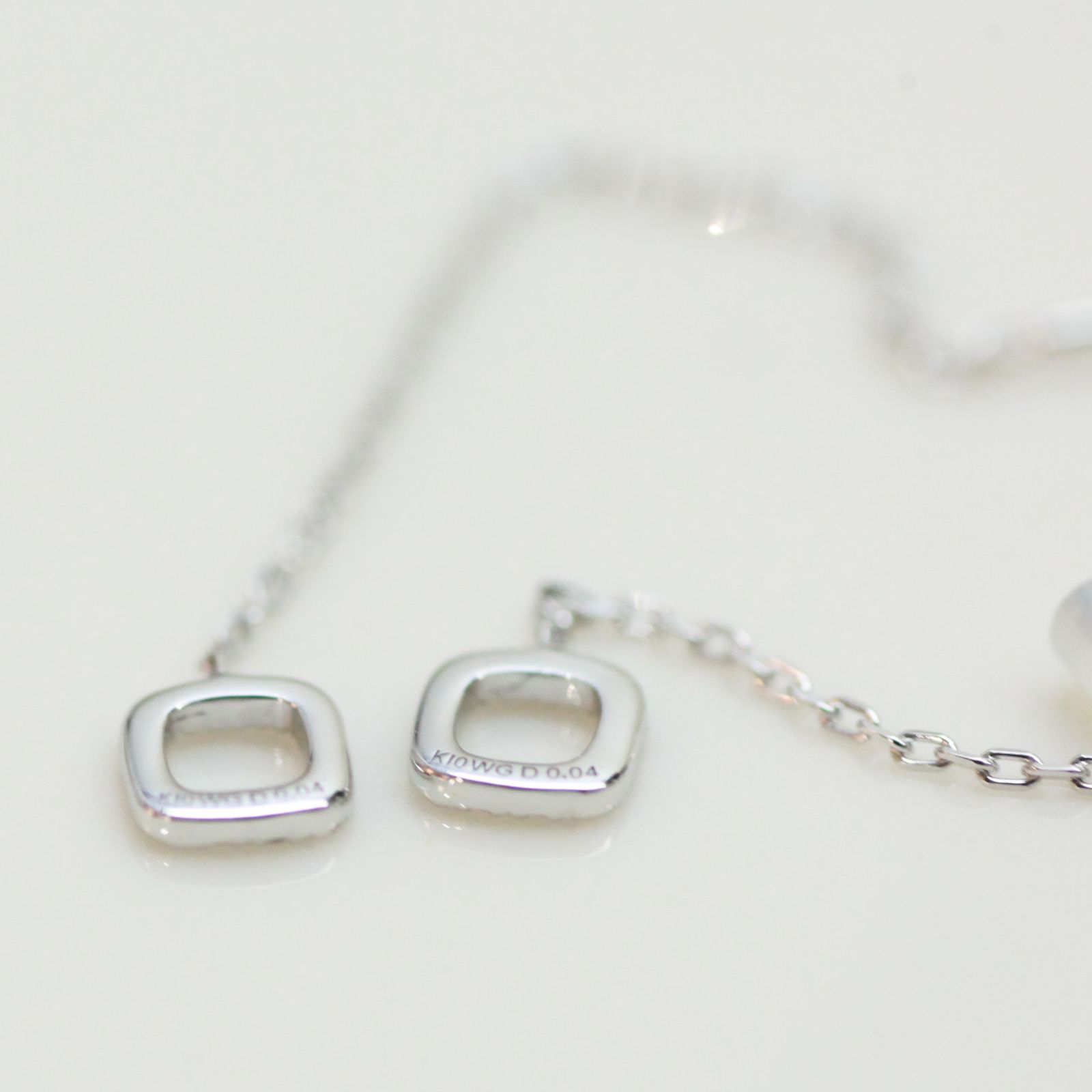 【お取り寄せ商品】K10WGダイヤピアス