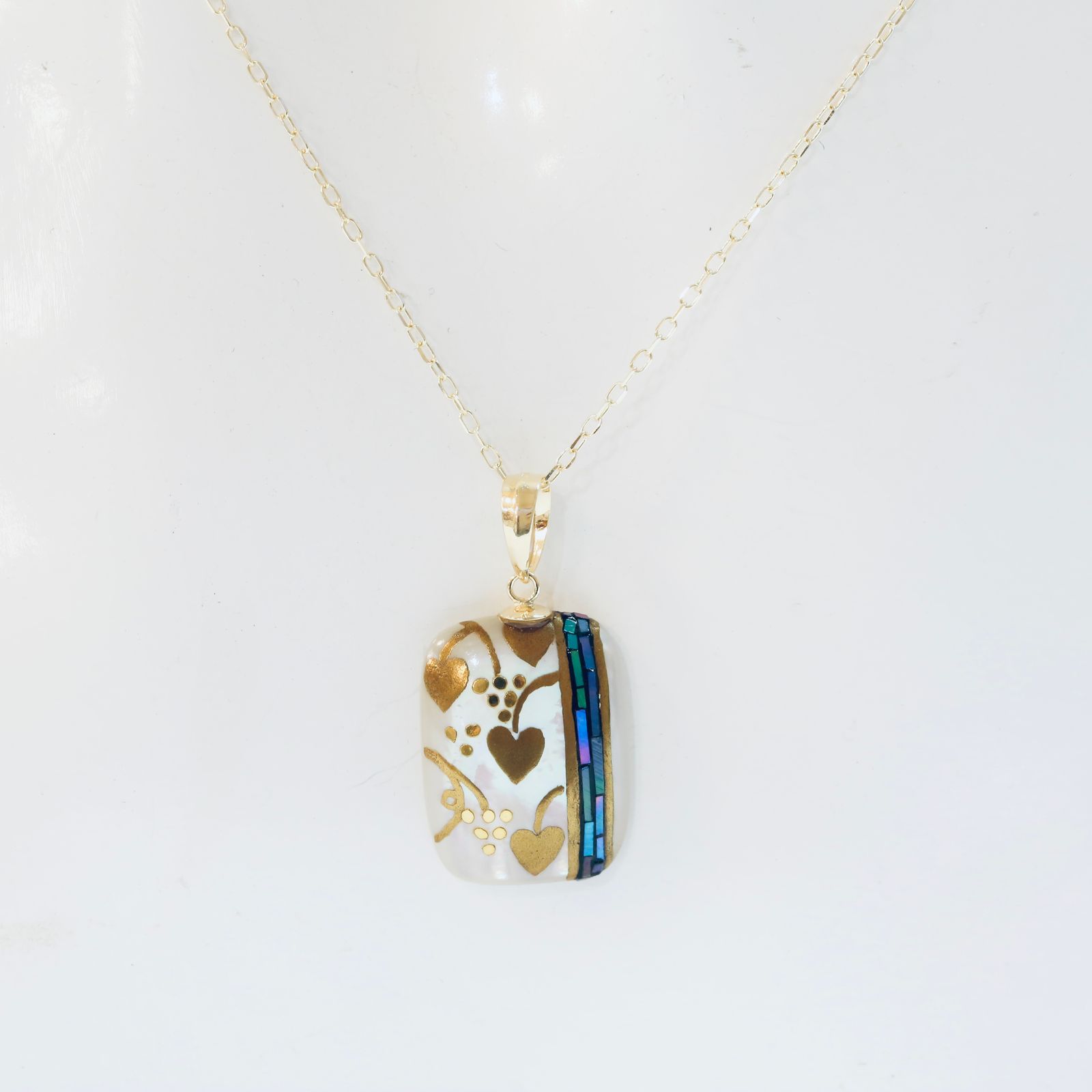 【即日発送可】Golden Grapes pendant