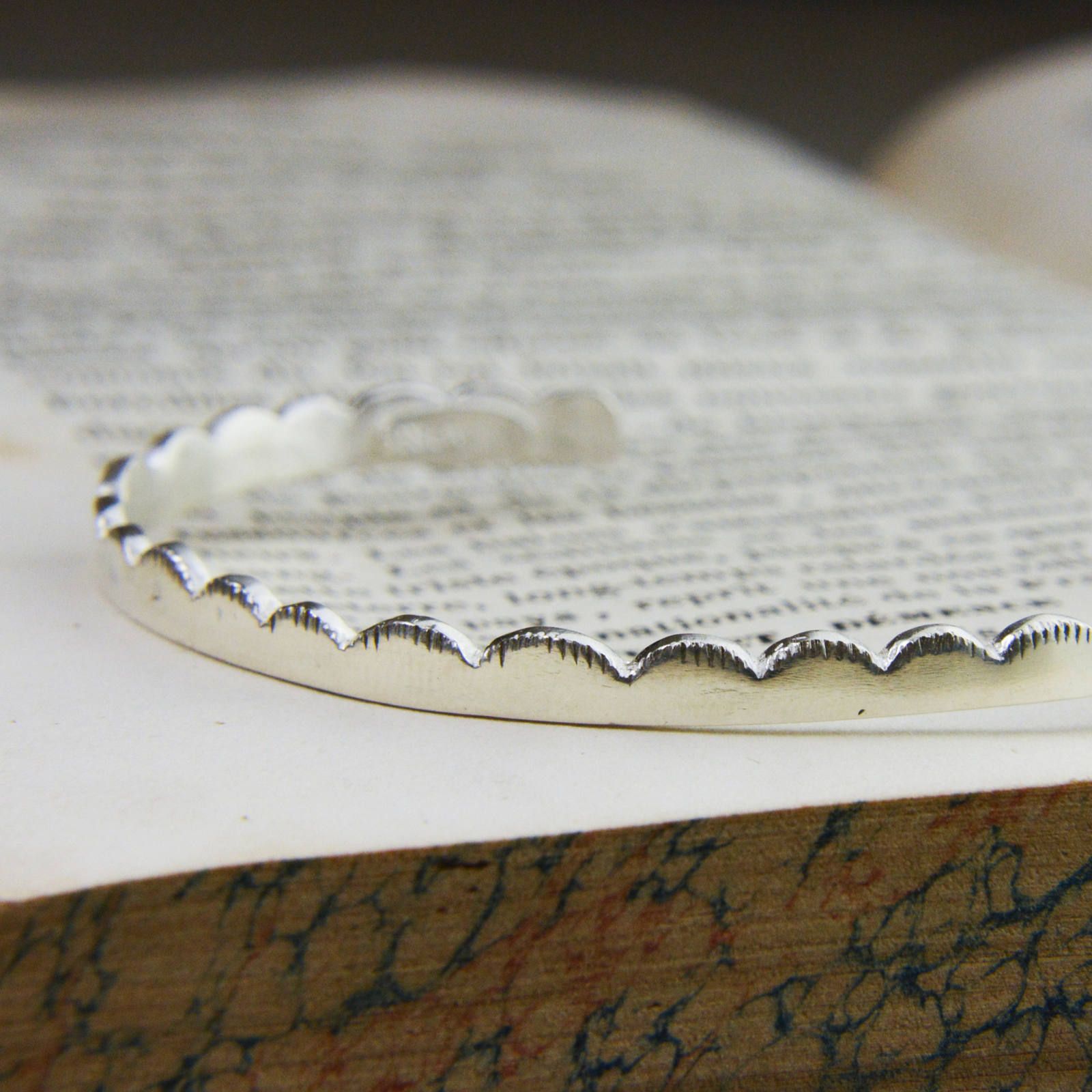 【即日発送可】KumoバングルS (シルバー)＊廃番商品