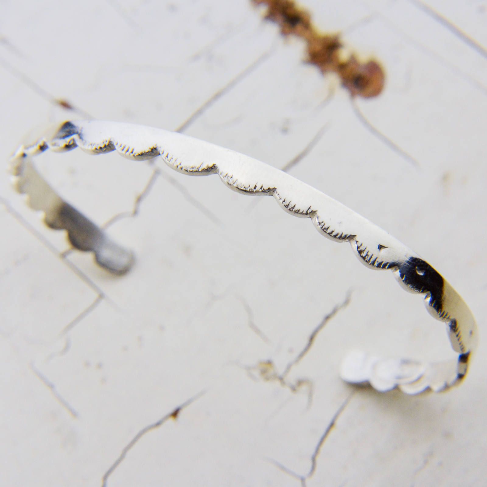 【即日発送可】KumoバングルS (シルバー)＊廃番商品