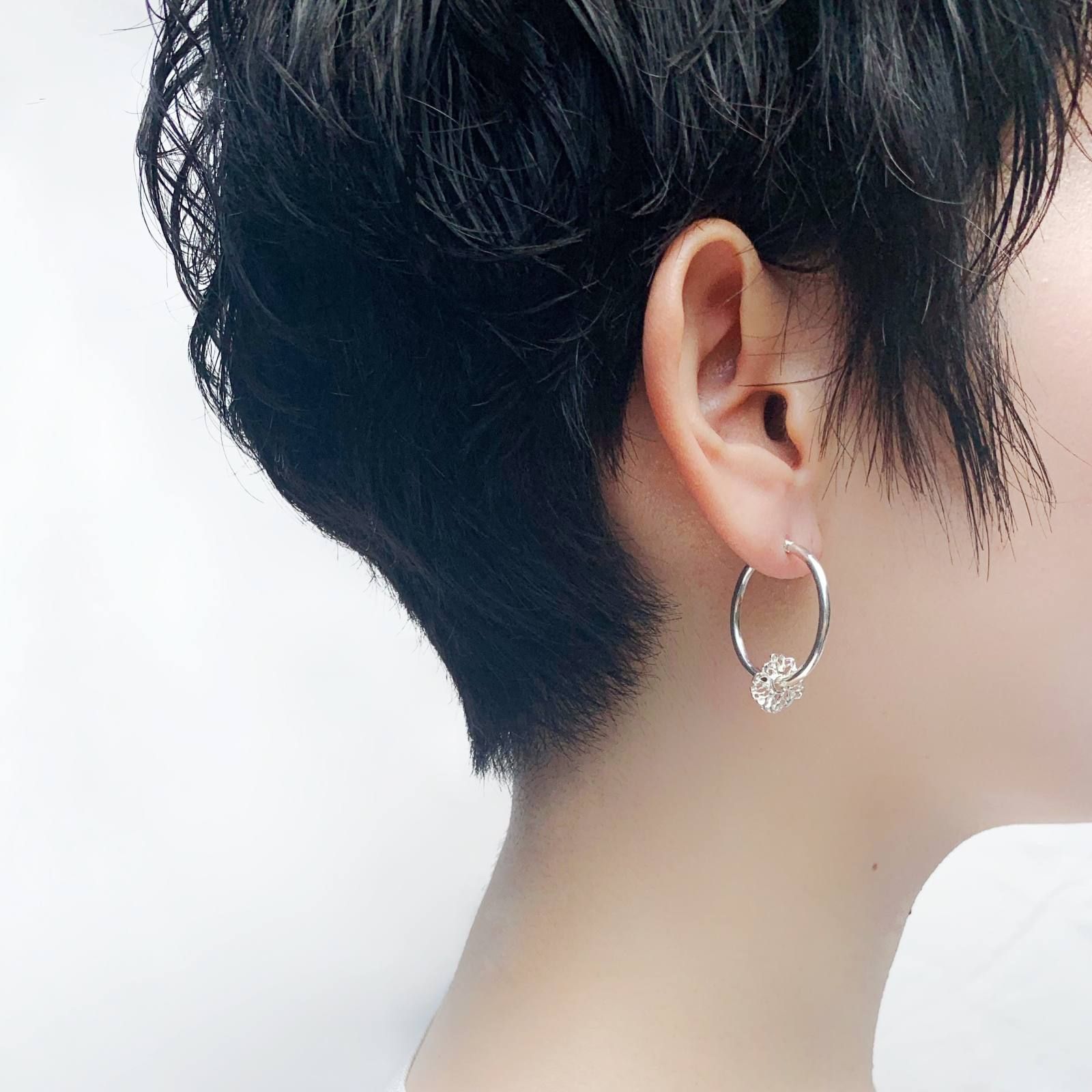 【即日発送可】トライバルフープピアス(L)＊廃番商品