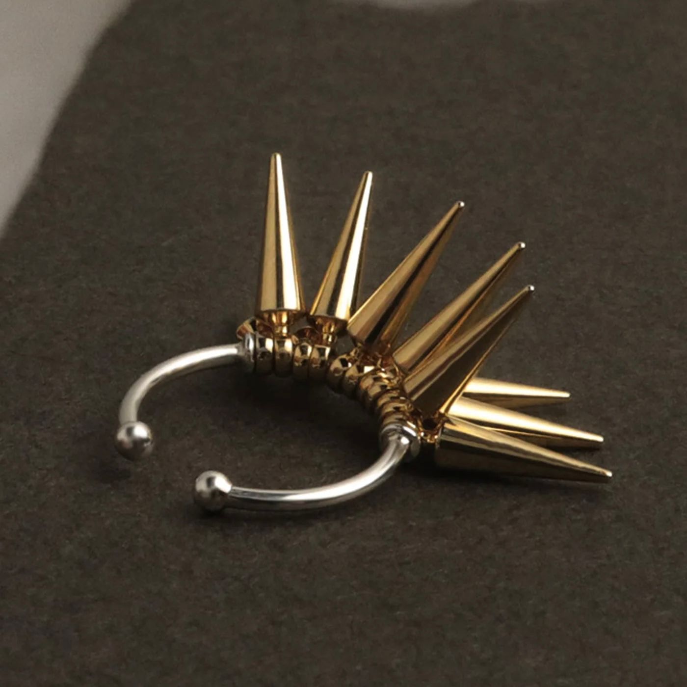 【即日発送可】e.m. / イヤカフ/ 2101-ER53