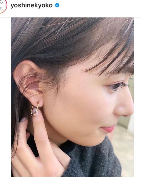 芳根京子さんInstagram着用