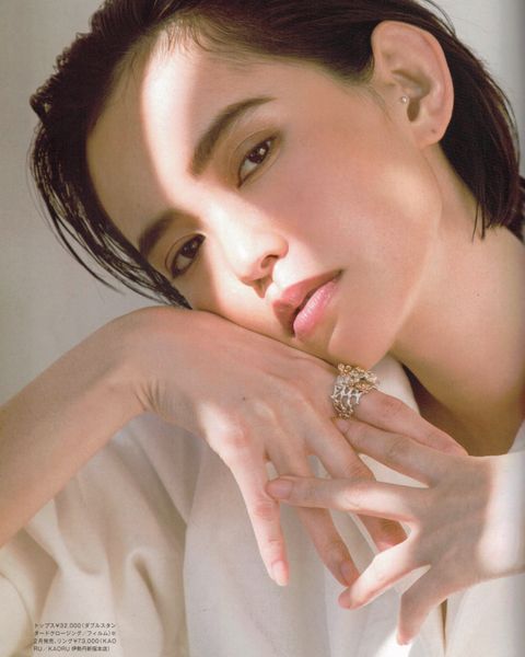 比留川游さん着用/あじさい