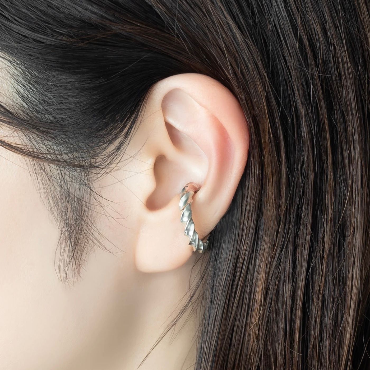 【即日発送可能】e.m./イヤカフ/2503-ER122