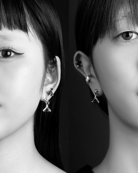 e.m. Black&White5