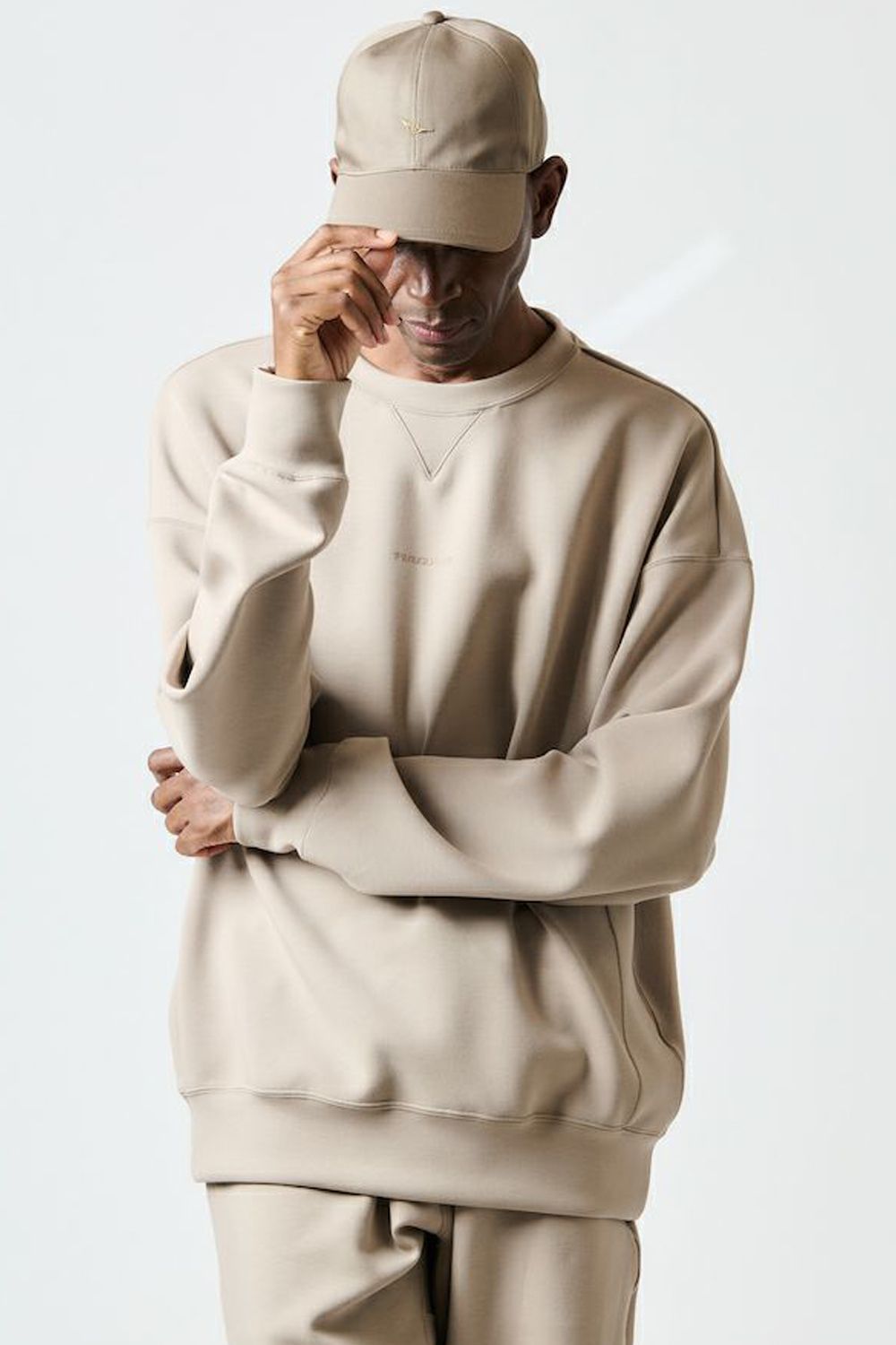 L/S CREW / ロゴプリント ロングスリーブ クルーネック ベージュ