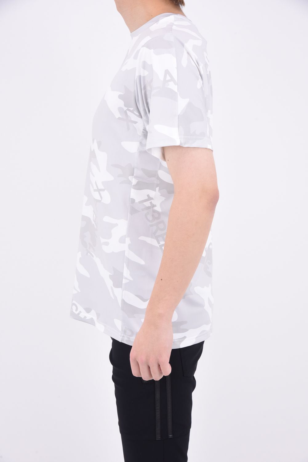 CAMO LOGO T-SHIRTS / オリジナルカモフラ柄 半袖ラッシュガード ホワイト