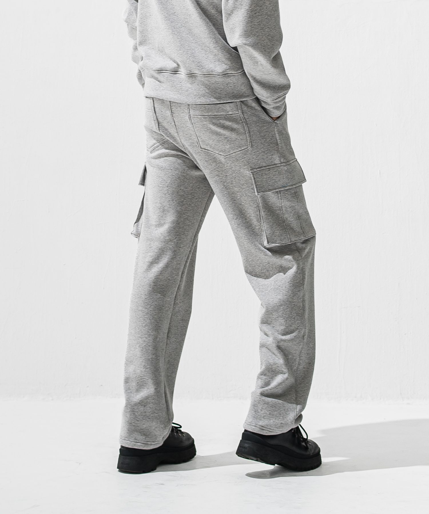VELOURS FLEECE WIDE HEAD CARGO / 裏起毛 ベロアフリース ワンタックカーゴパンツ (グレー) (11月中旬入荷予定) ※オーダー締切:9月7日(月)17時