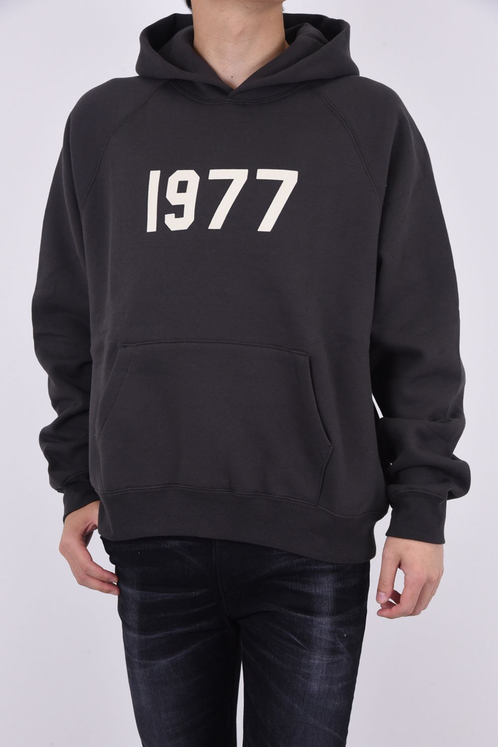 FOG ESSENTIALS - PULL OVER HOODIE 1977 / 裏起毛 プル ...