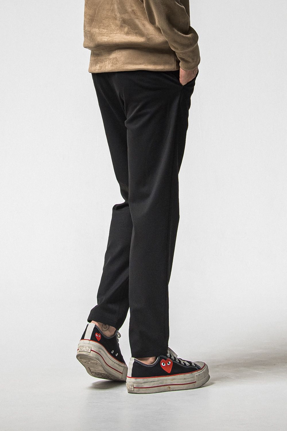 PAT WIDE EASY PANTS / ワイドテーパード イージースラックス (ブラック) (1月上旬入荷予定) ※オーダー締切：9月1日(月)18:00