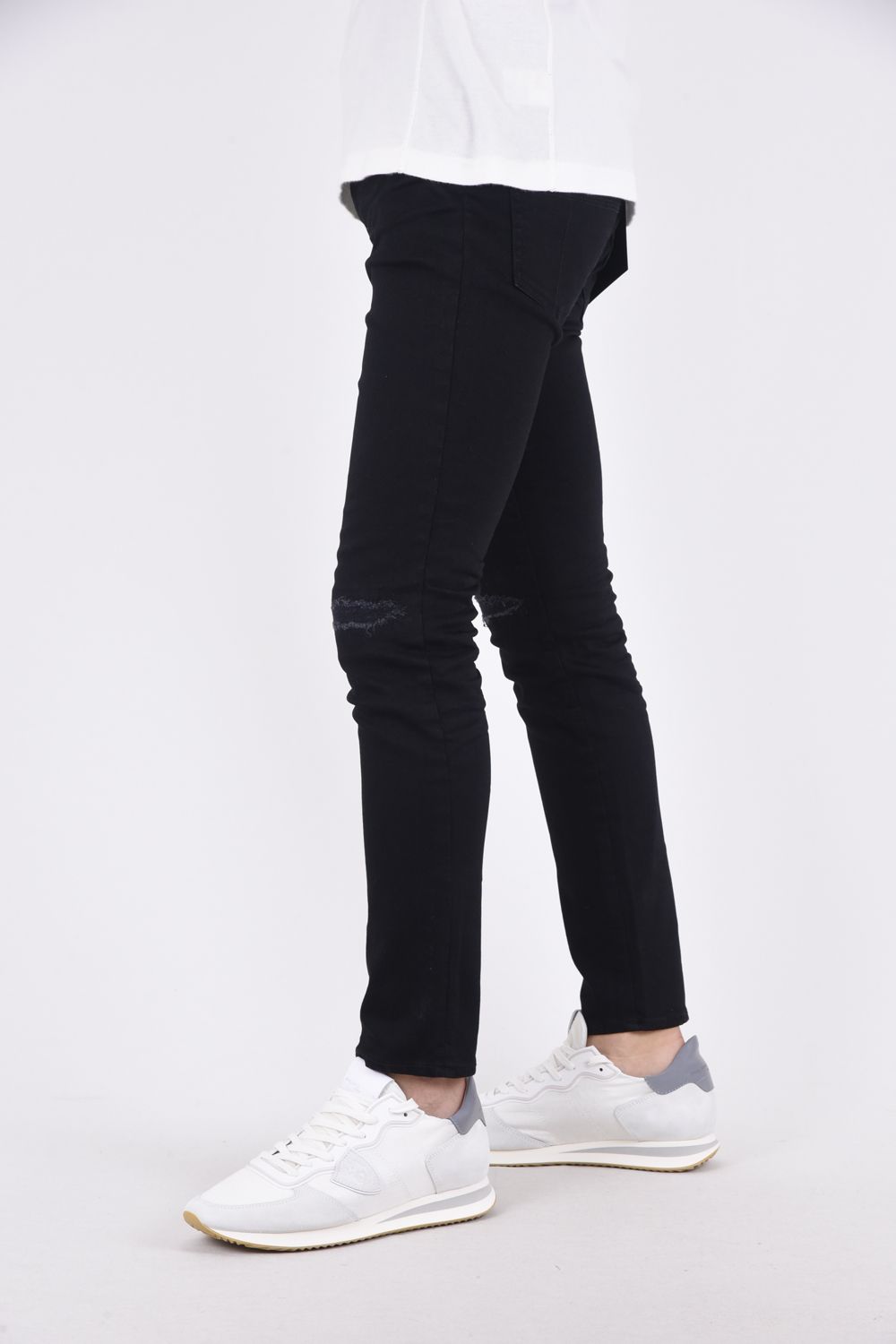 9TAPERED / ニークラッシュ 9 テーパードデニム ワンウォッシュブラック