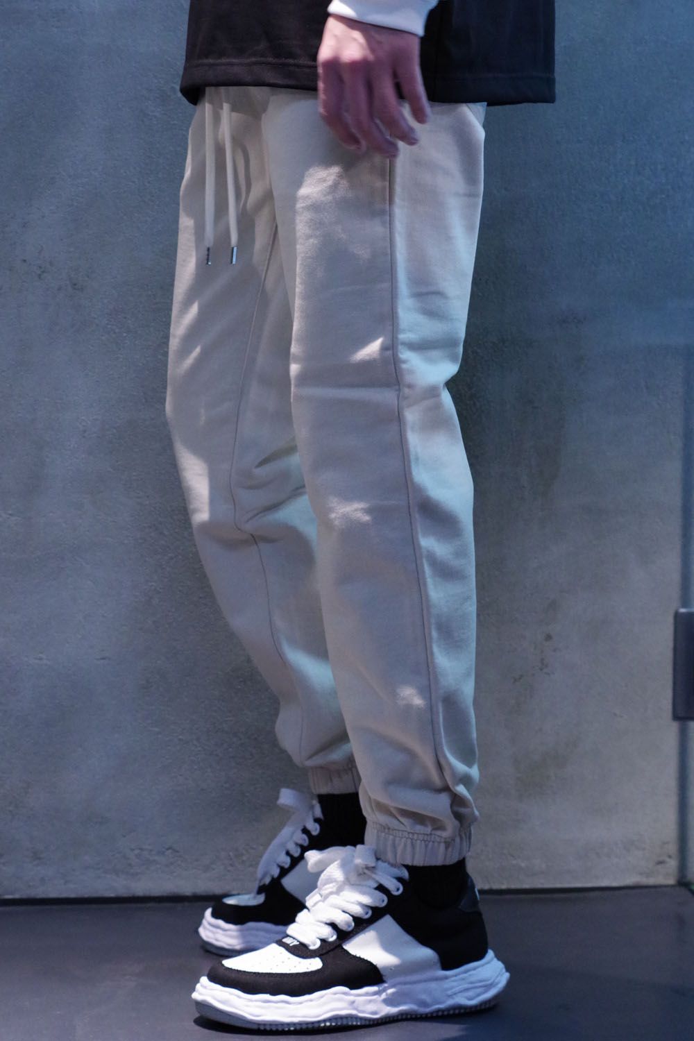 【STAFF RECOMMENDED ITEM】 MIKE SWEAT PANTS / 裏毛スウェット イージーパンツ グレージュ