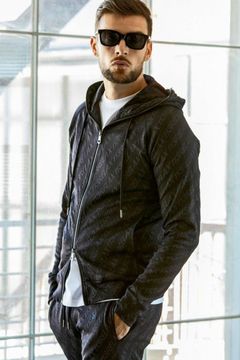 1PIU JACQUARD HOODIE / 総柄 ロゴジャガード フルジップ パーカー ブラック