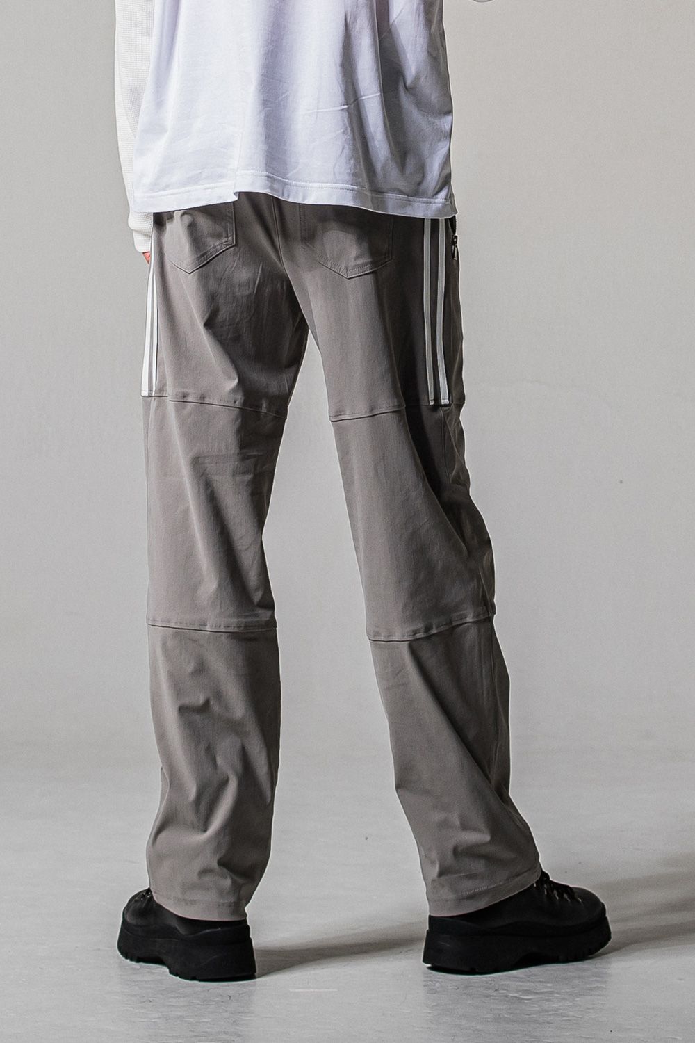 Johnson LINE WIDE PT / 360°ストレッチ ワイドシルエット ジョンソンラインパンツ (グレー/ホワイト) (1月末入荷予定)