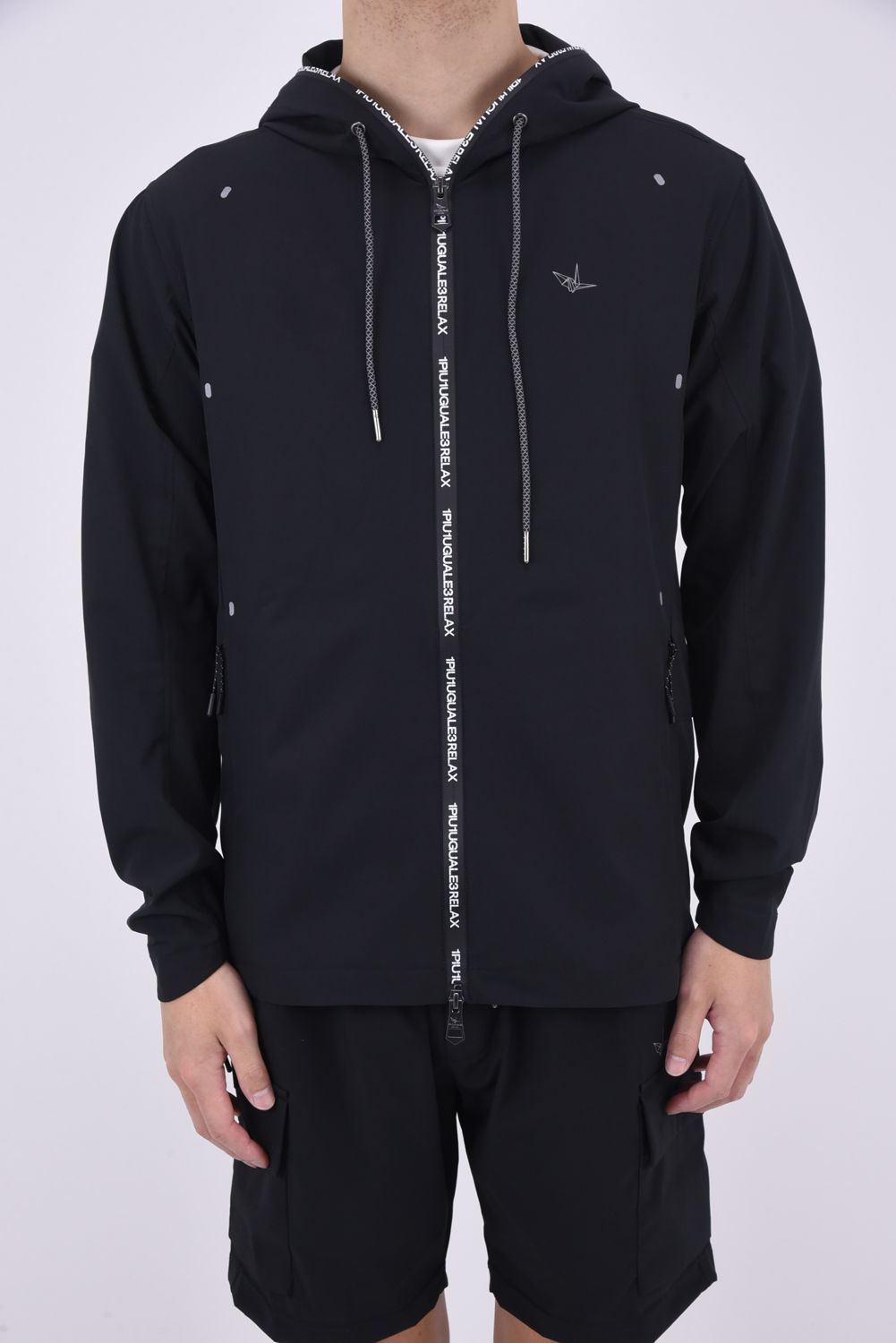 LOGO ZIP LIGHT HOODIE / ロゴジップ ライトフーディー ブラック
