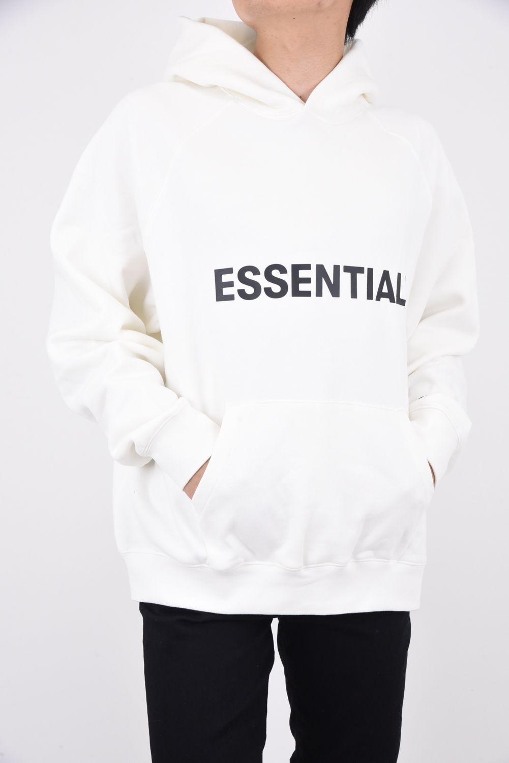 FOG Essentials エフオージー エッセンシャルズ Essentials Hoodie ロゴプルオーバーパーカー アイボリーホワイト