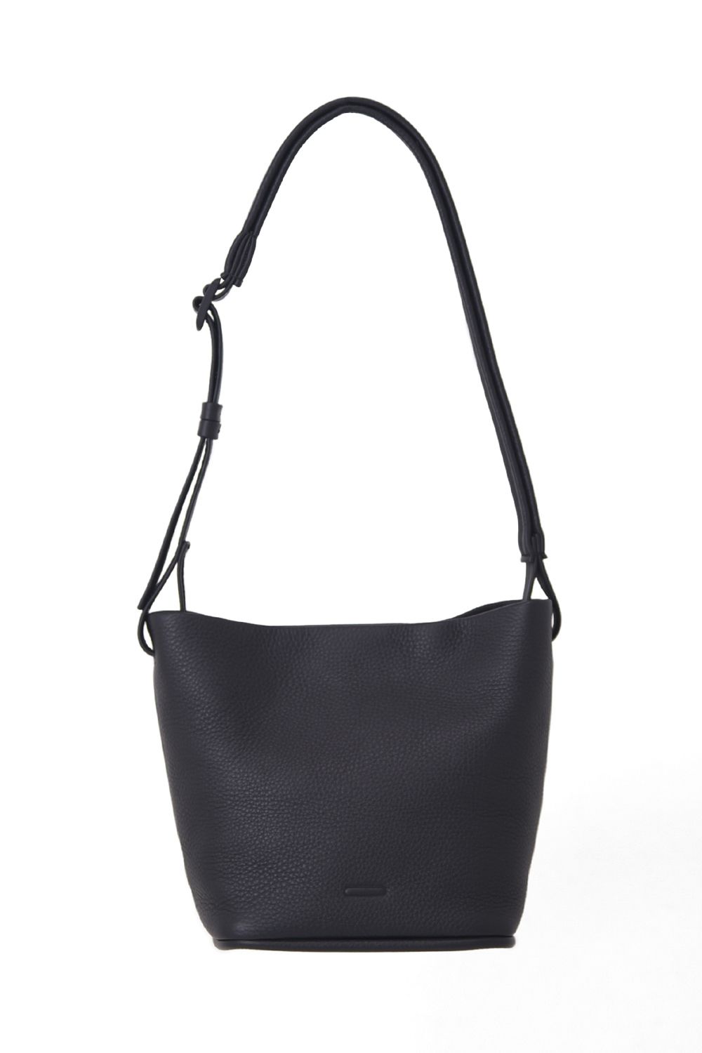 ESSENTIAL DAILY HOBO SMALL / シュリンクレザー ショルダートートバッグ (ブラック)