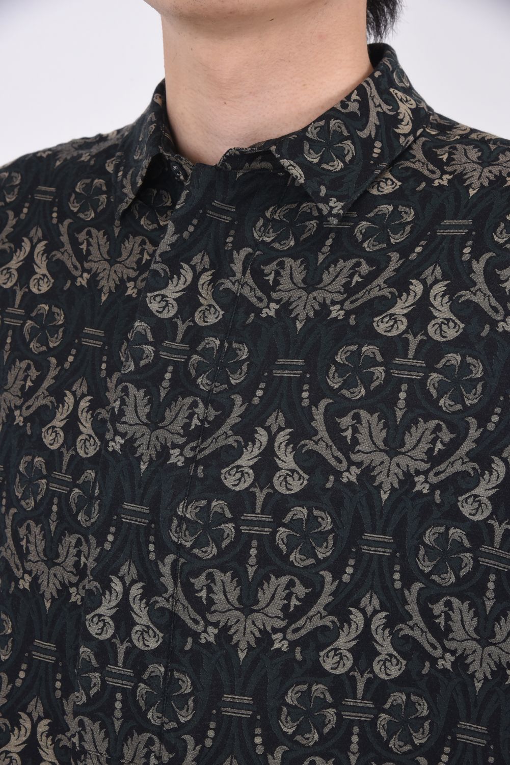 BOTANICAL JACQUARD FLY FRONT WIDE DRESS SHIRT / ボタニカル柄 ワイドシルエット レギュラーシャツ ブラック