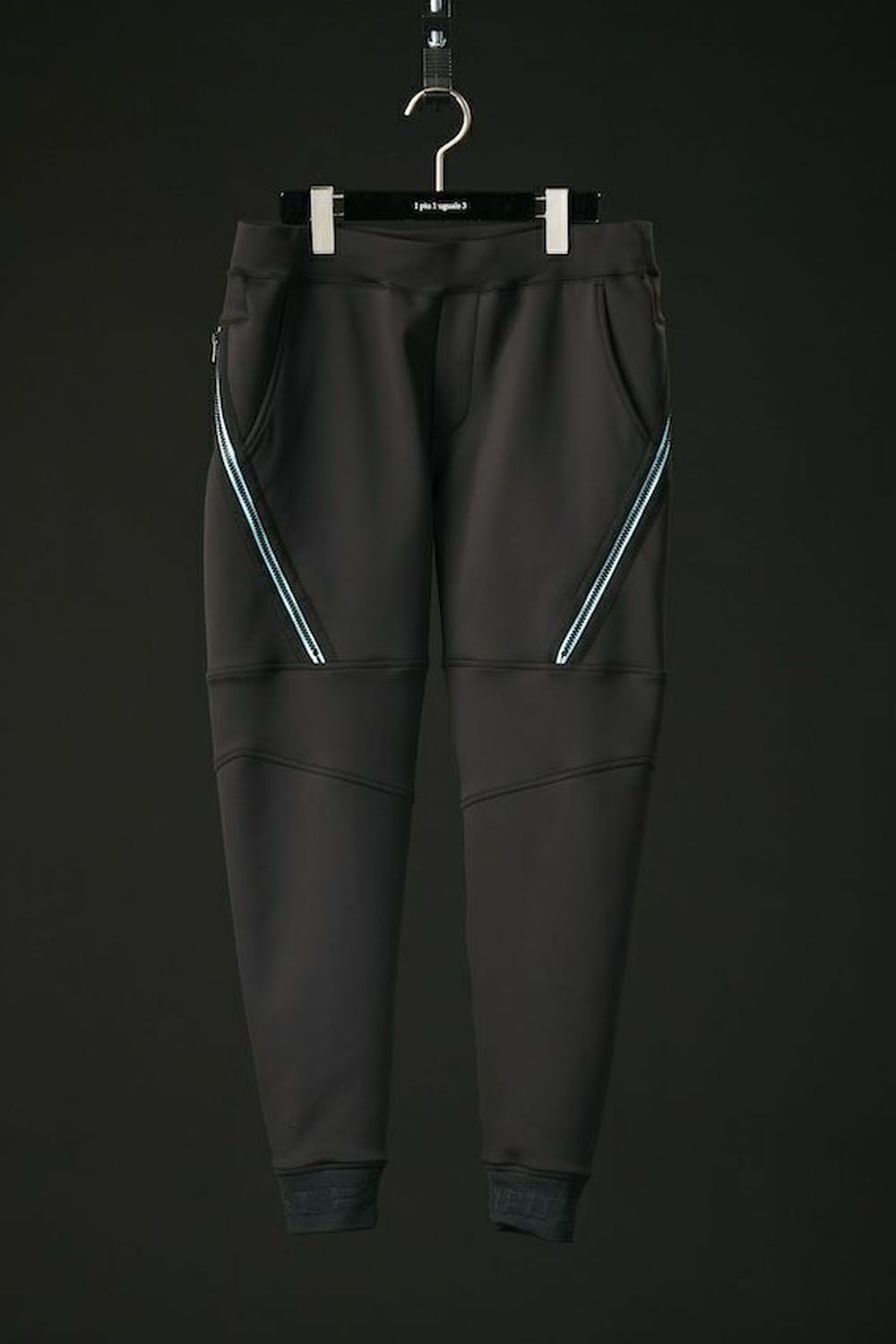 【113SPORT VOL.12 / 24AW】 113SPORT × THESAINT DAIAGONAL ZIP RIB PT / 113ロゴ ダイアゴナル ジップ リブ パンツ ブラック / ターコイズ