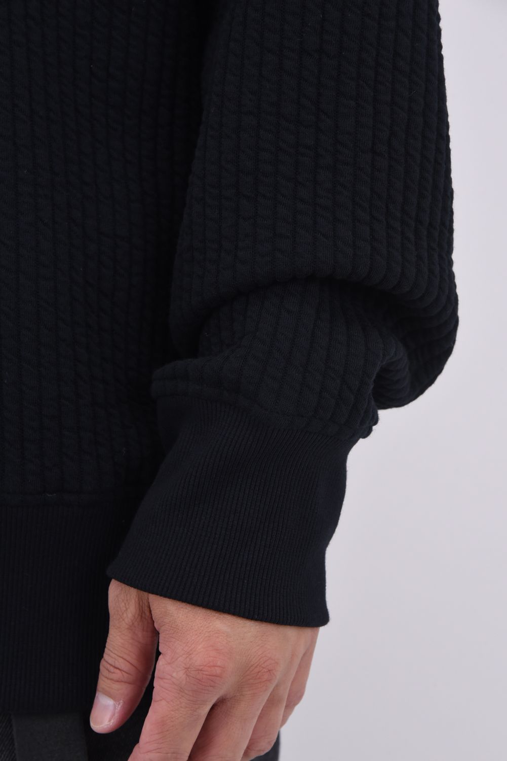 Stripe quilting drop trainer / ストライプキルティング フラップポケット ルーズフィット トレーナー ブラック