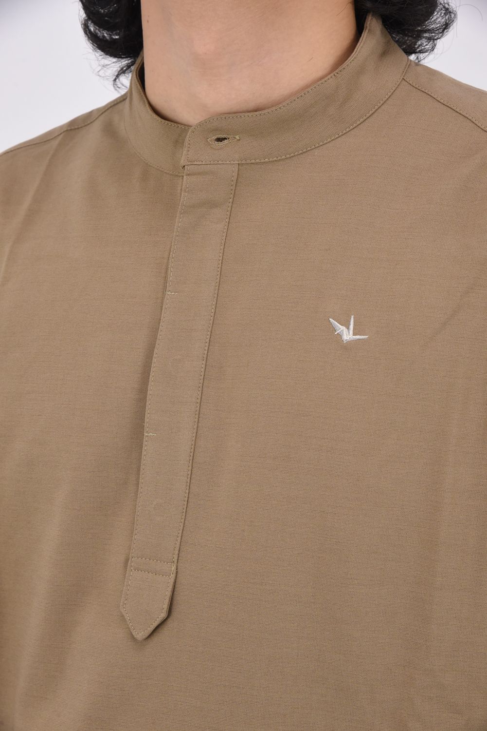 COLLARLESS SHIRT / カラーレス シャツ ブラウン