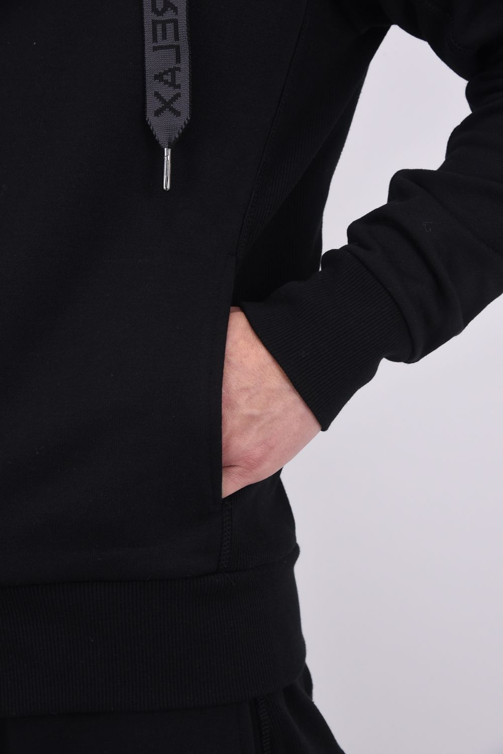 【26SS】 HOOD EMBOSSED LOGO HOODIE / エンボスロゴ ジップパーカー (ブラック)