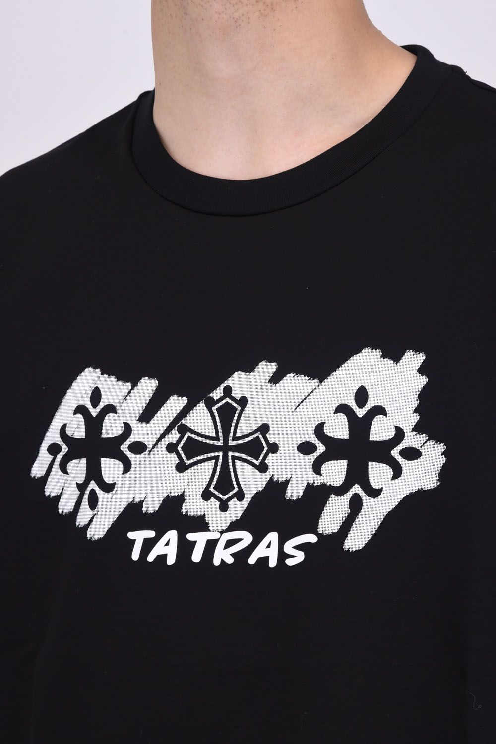 OSTOMO (オストモ) / フロントロゴ クルーネック 半袖 Tシャツ ブラック