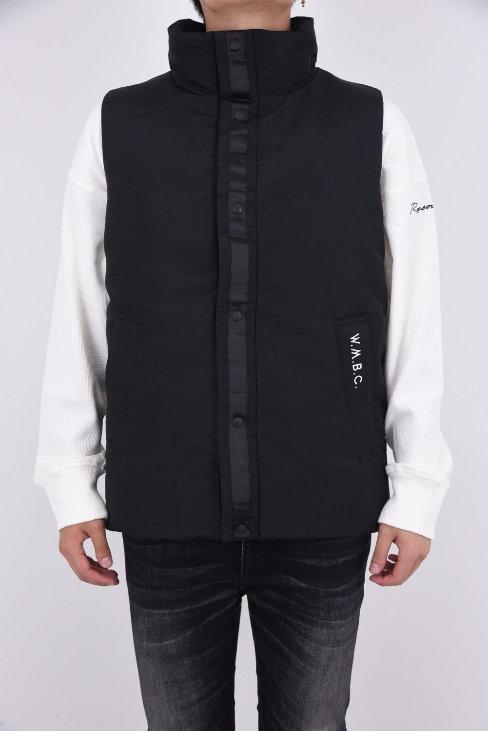 White Mountaineering - 【WMBC / TAION】 REVERSIBLE DOWN VEST / WMBC / TAIONコラボ  リバーシブルダウンベスト ブラック | gossip