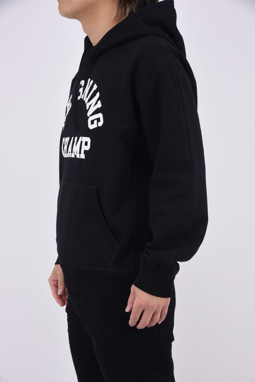【国内正規品】【STANDARD FIT】 MIDWEIGHT TERRY ARCH LOGO HOODIE / ミッドウェイト アーチロゴ プルオーバーフーディー ブラック