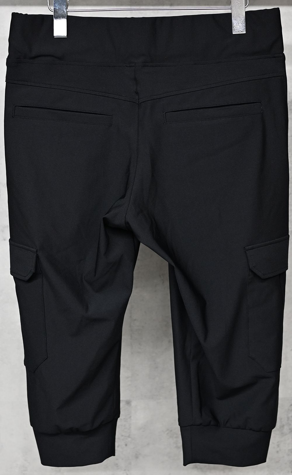 cargo cropped PT / カーゴ クロップド ジャージパンツ ブラック