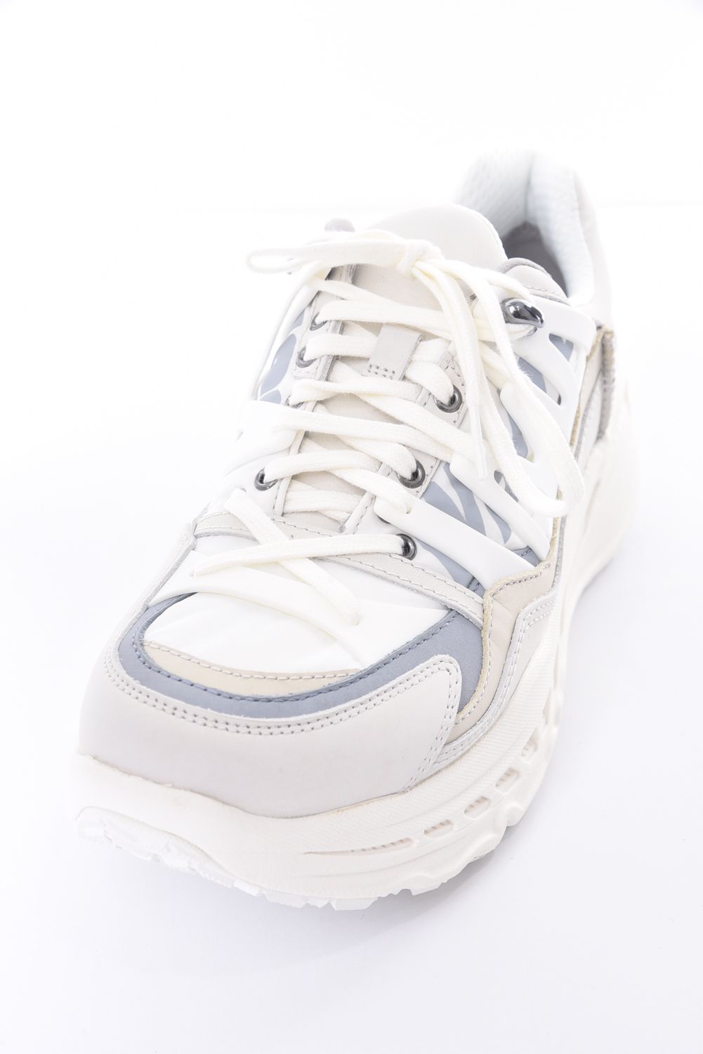WM / UGG SNEAKER / ローカット コラボレーションスニーカー ホワイト