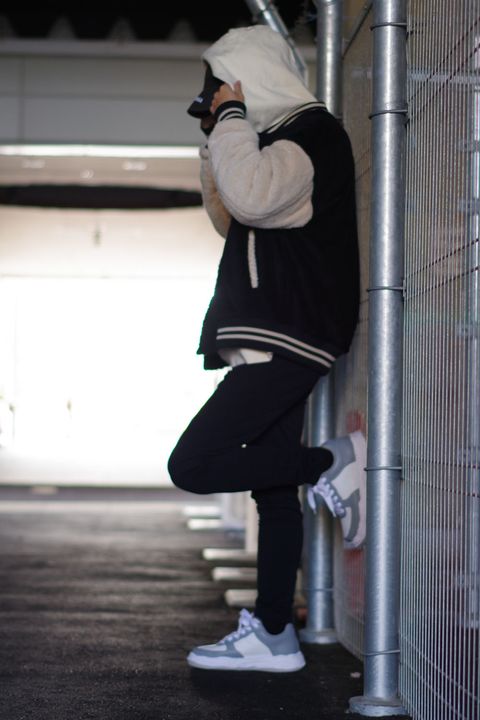 【RESOUND CLOTHING】 攻めすぎない シンプルなストリートスタイル