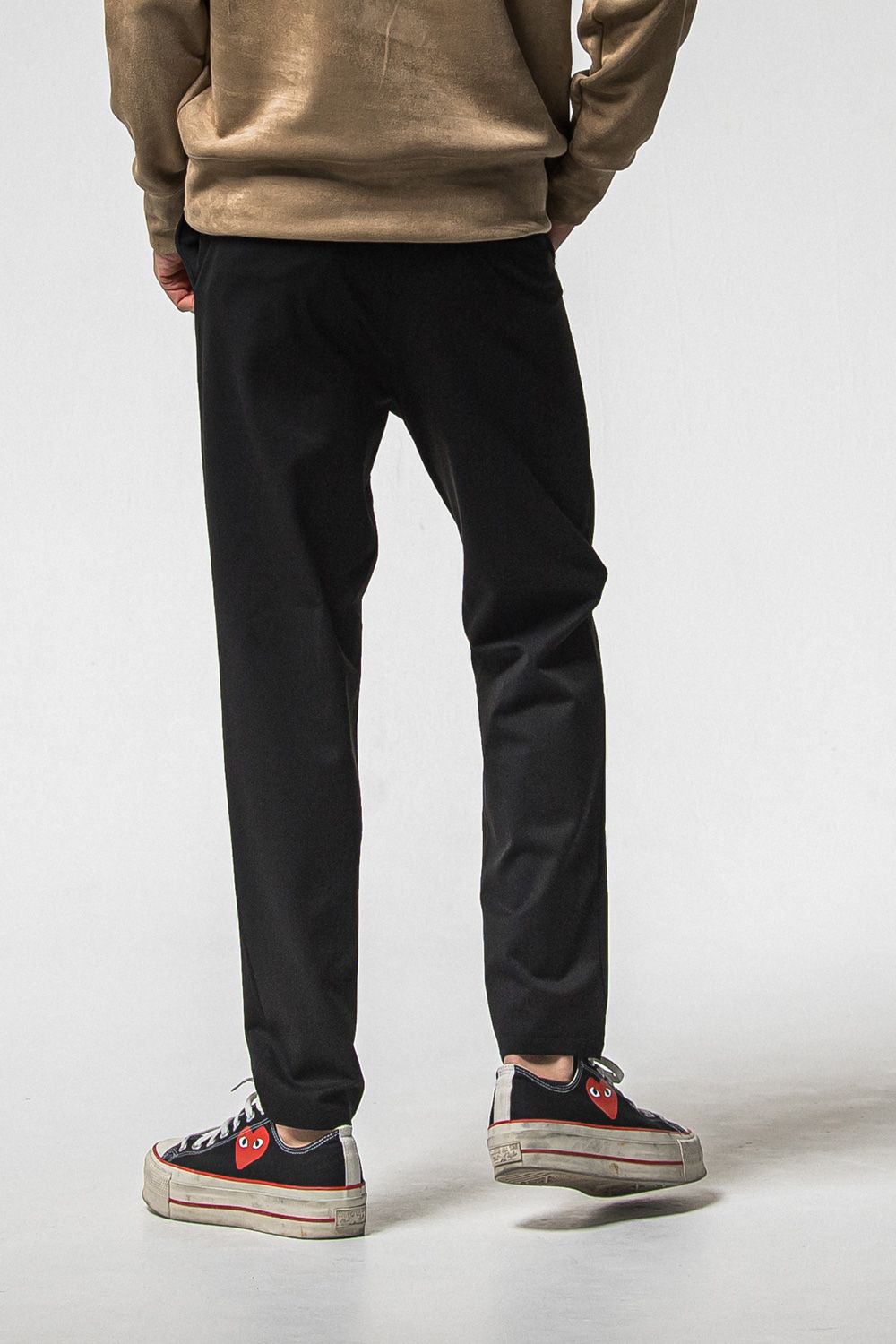 PAT WIDE EASY PANTS / ワイドテーパード イージースラックス (ブラック) (1月上旬入荷予定) ※オーダー締切：9月1日(月)18:00