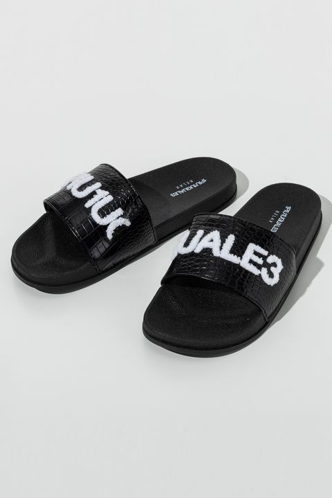 BLACK SANDALS / クロコ型押し ブランドロゴサガラ刺繍 シャワーサンダル (ブラック)