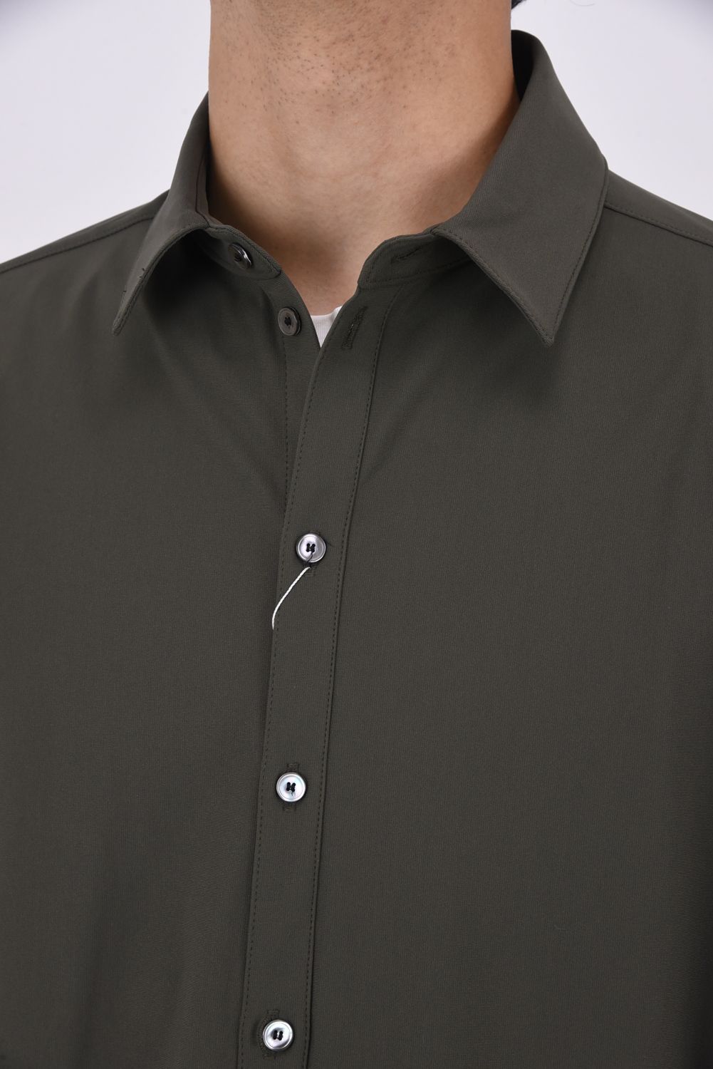 NYLON JACK SHIRTS / 【定番】 Aラインシルエット ナイロンシャツ カーキ