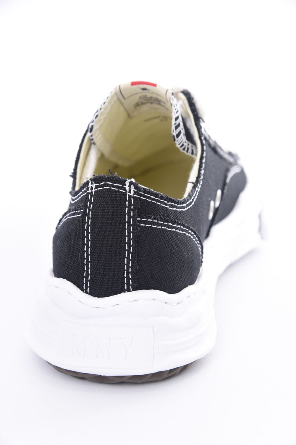 "HANK" OG Sole Canvas Low-top Sneaker 37