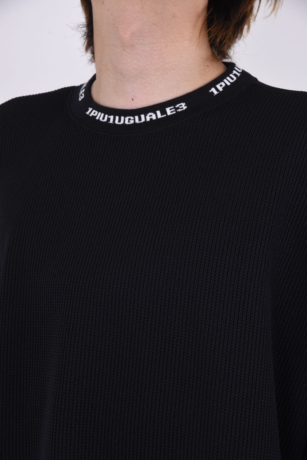 《1PIU1UGUALE3 SPORT》 113 SPORT KNIT BIG CREW / 113ロゴ ジャガード編み ニット クルーネック ブラック