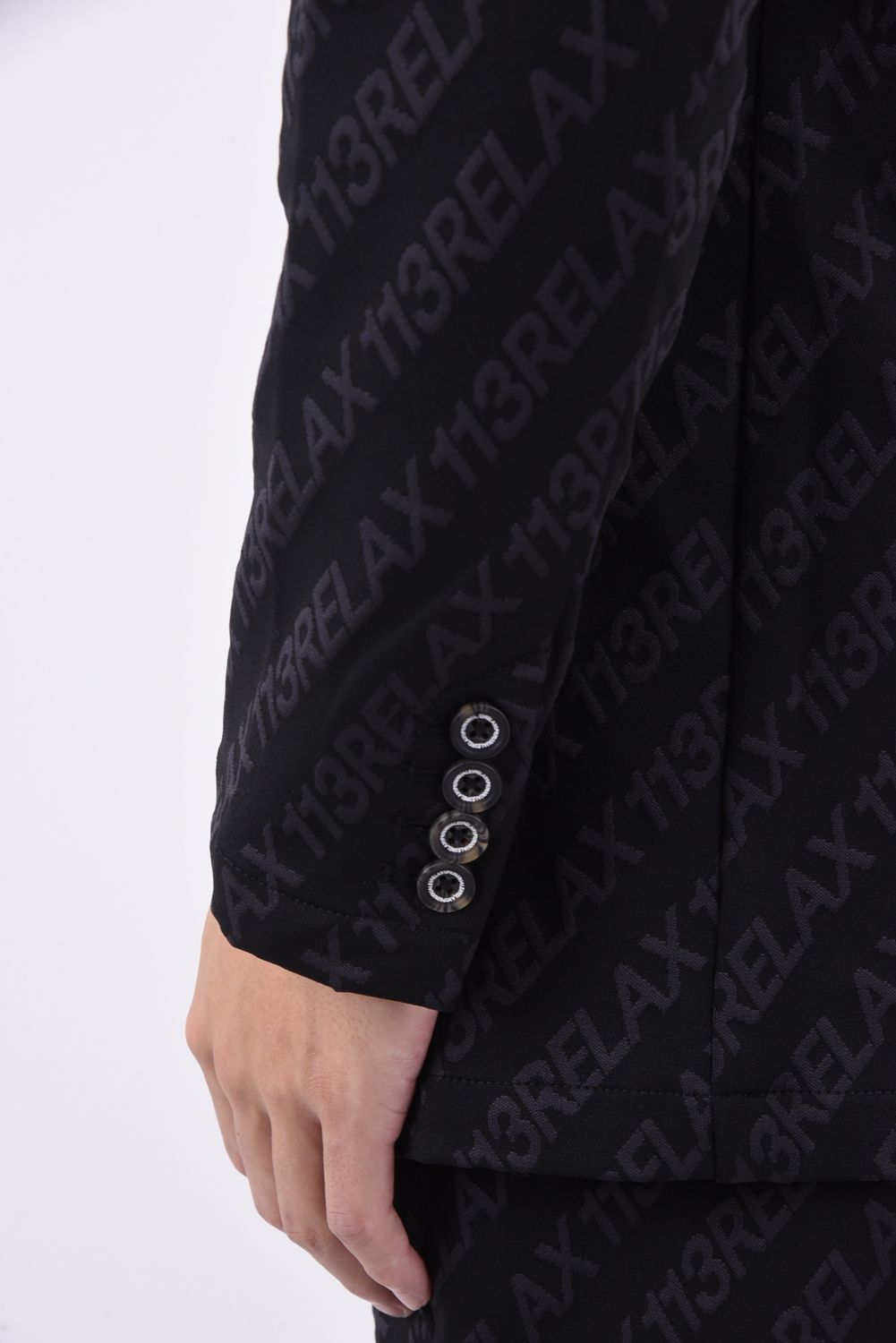 1PIU JACQUARD JACKET / 総柄ロゴ ジャガード ジャケット ブラック