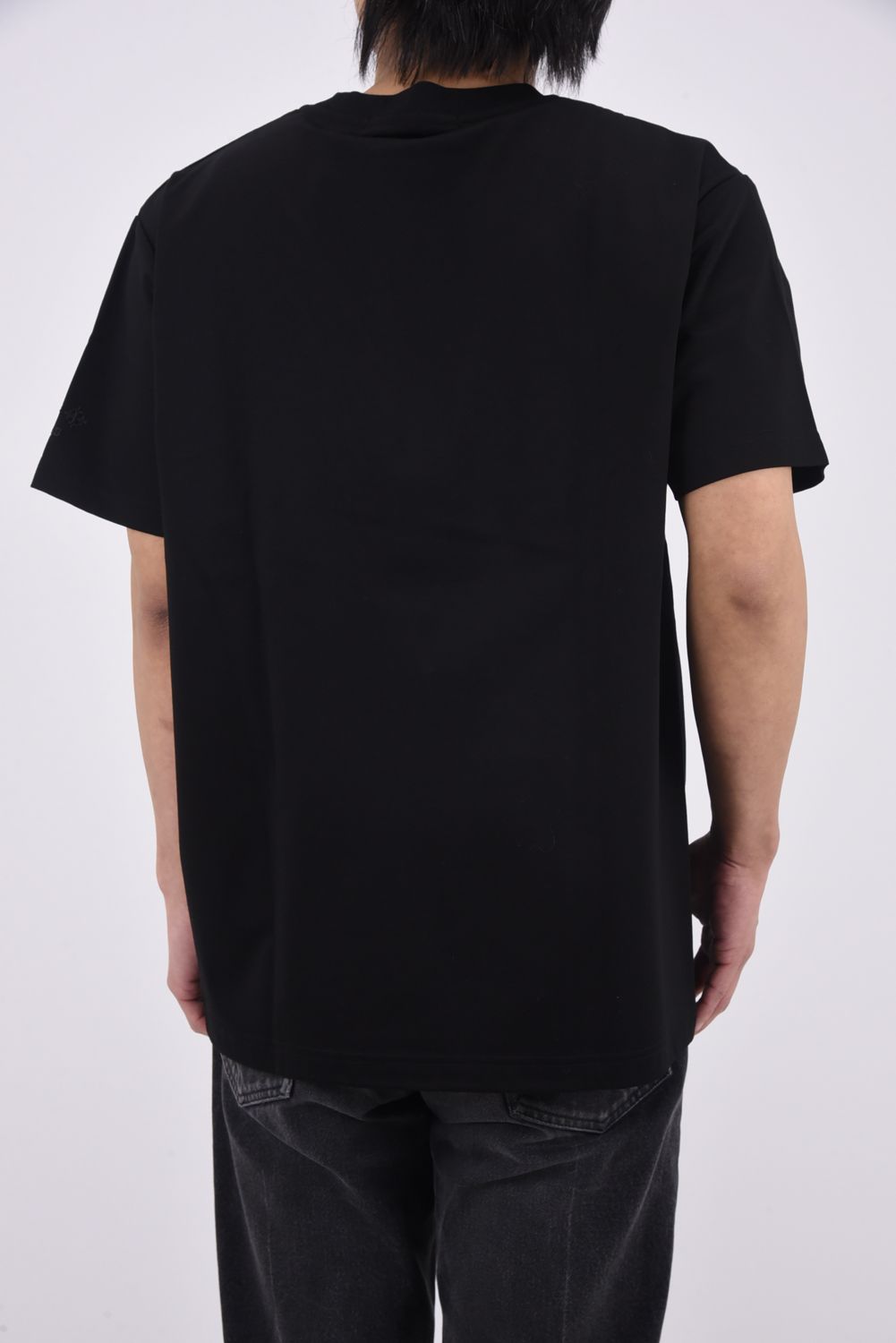 WANDO (ワンド) / ネックロゴ クルーネック Tシャツ ブラック