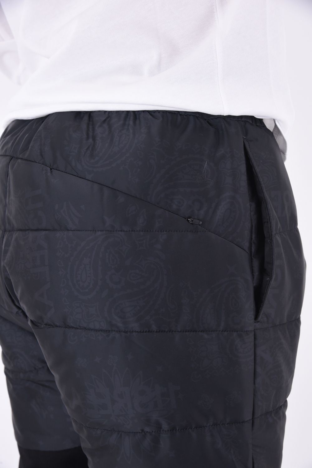 1PIU PAISLEY PANTS / コンビネーション 中綿パンツ ブラック