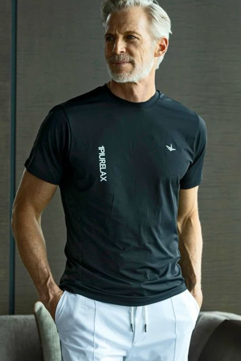RUNNING LOGO T-SHIRTS / 縦ロゴ 半袖 コンプレッション インナー ブラック (2月下旬頃入荷予定)