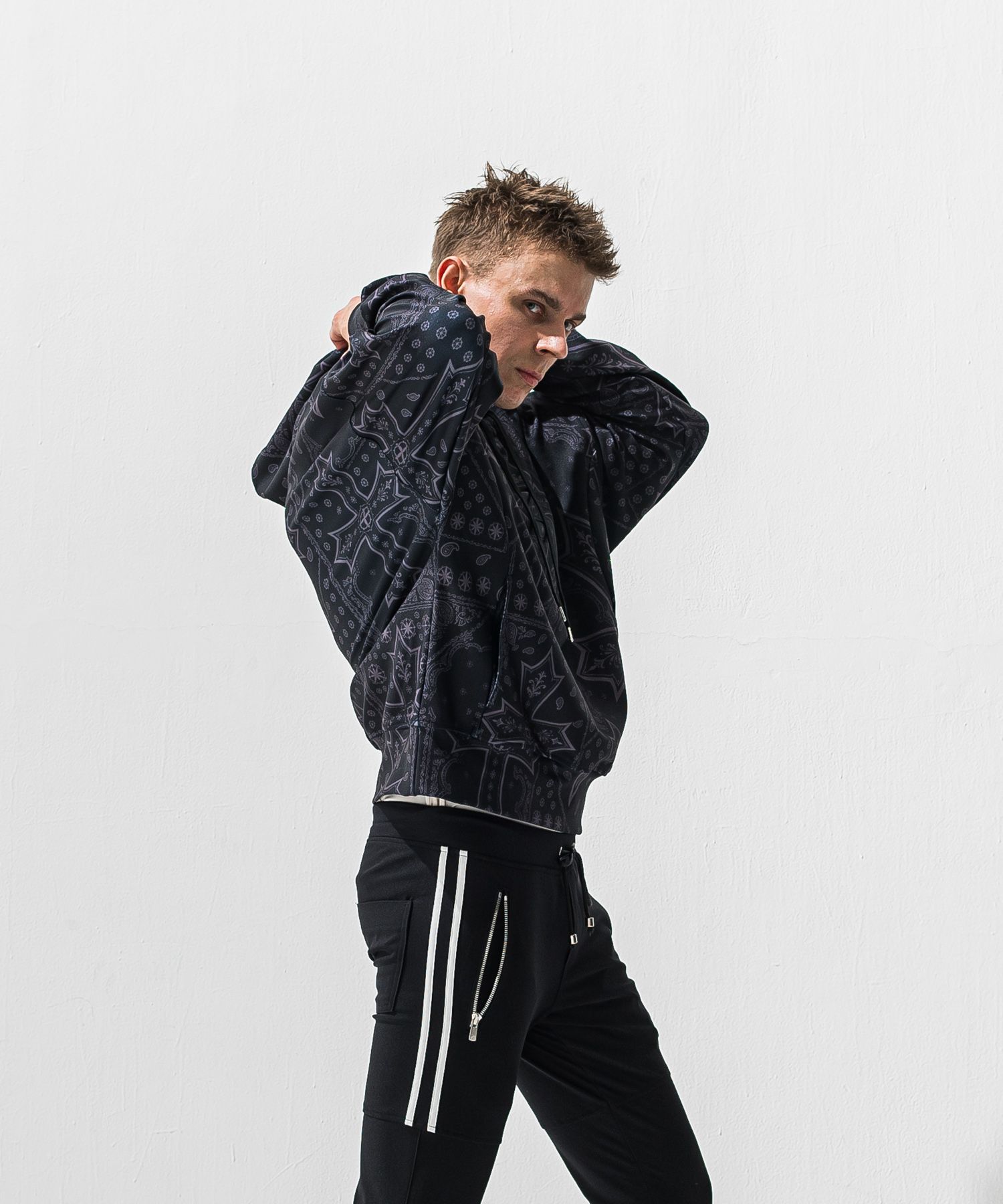 OVER HOODIE / トリコット オーバーパーカー (クロスブラック) (1月上旬入荷予定) ※オーダー締切:9月7日(月)17時