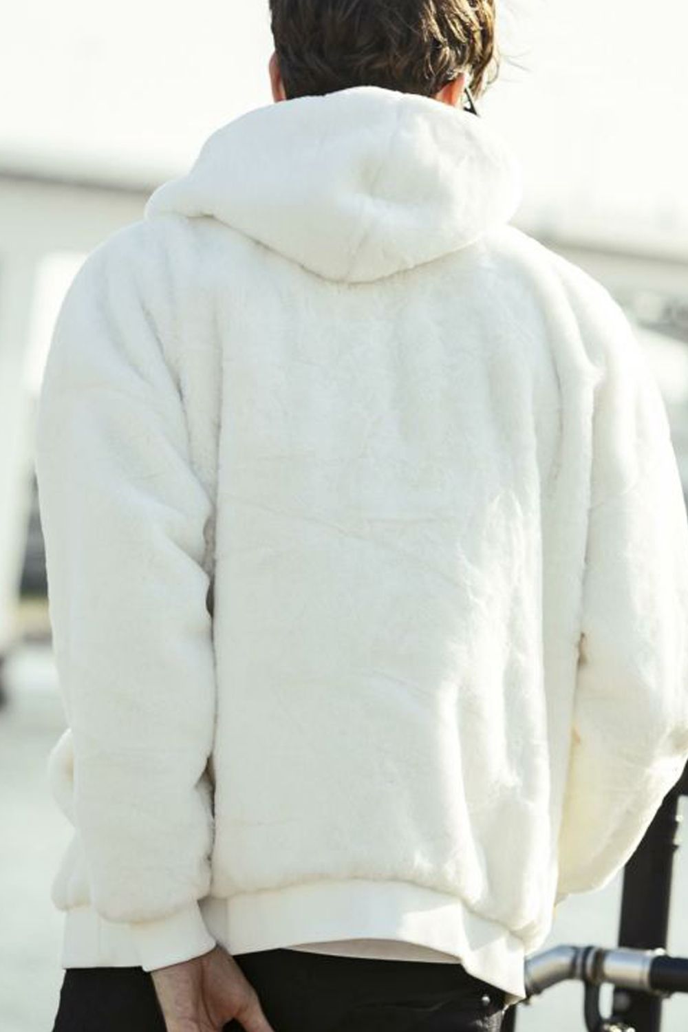1PIU BOA HOODIE / スピンドル ロゴファーブルゾン ホワイト